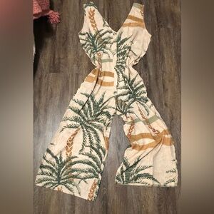 NWT - Tropical Palm Print Maxi Dress in Cream and Olive